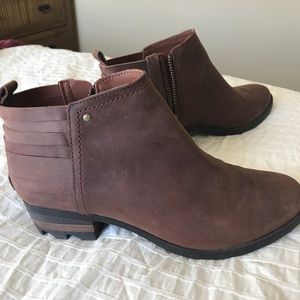 Sorel Lolla Bootie, sz 9, brown